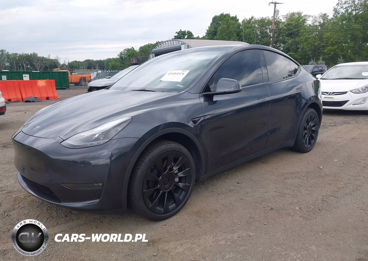 2024 Tesla Model Y Long Range Dual Motor All-Wheel Drive VIN:7SAYGDEE0RA281645 - 2