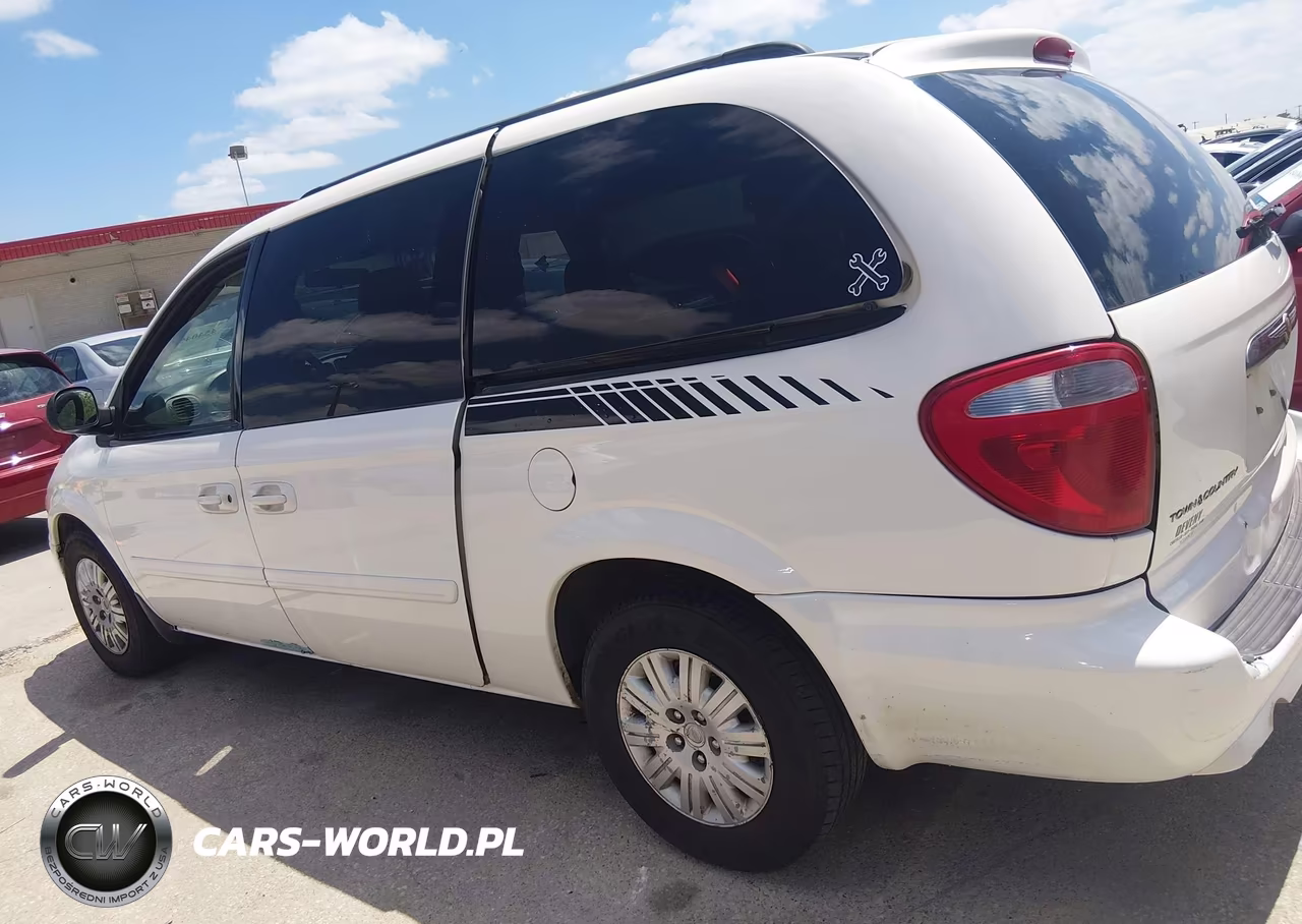 2007 Chrysler Town & Country Lx VIN:2A4GP44RX7R353253 - 14