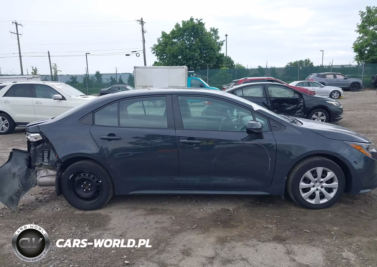 2024 Toyota Corolla Le VIN:5YFB4MDE4RP158984 - 13