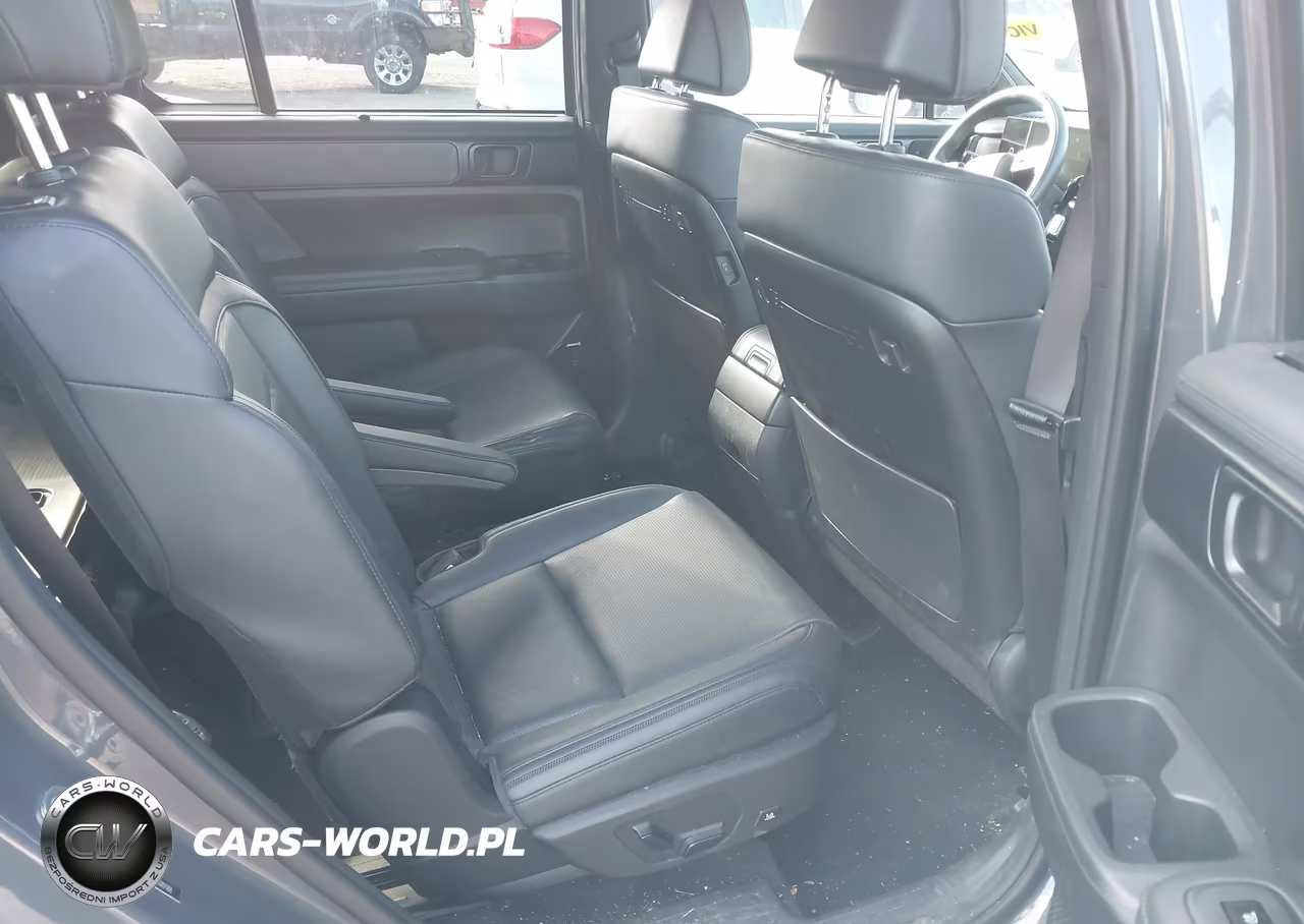 2025 Hyundai Santa Fe Calligraphy VIN:5NMP5DGL0SH089188 - 8