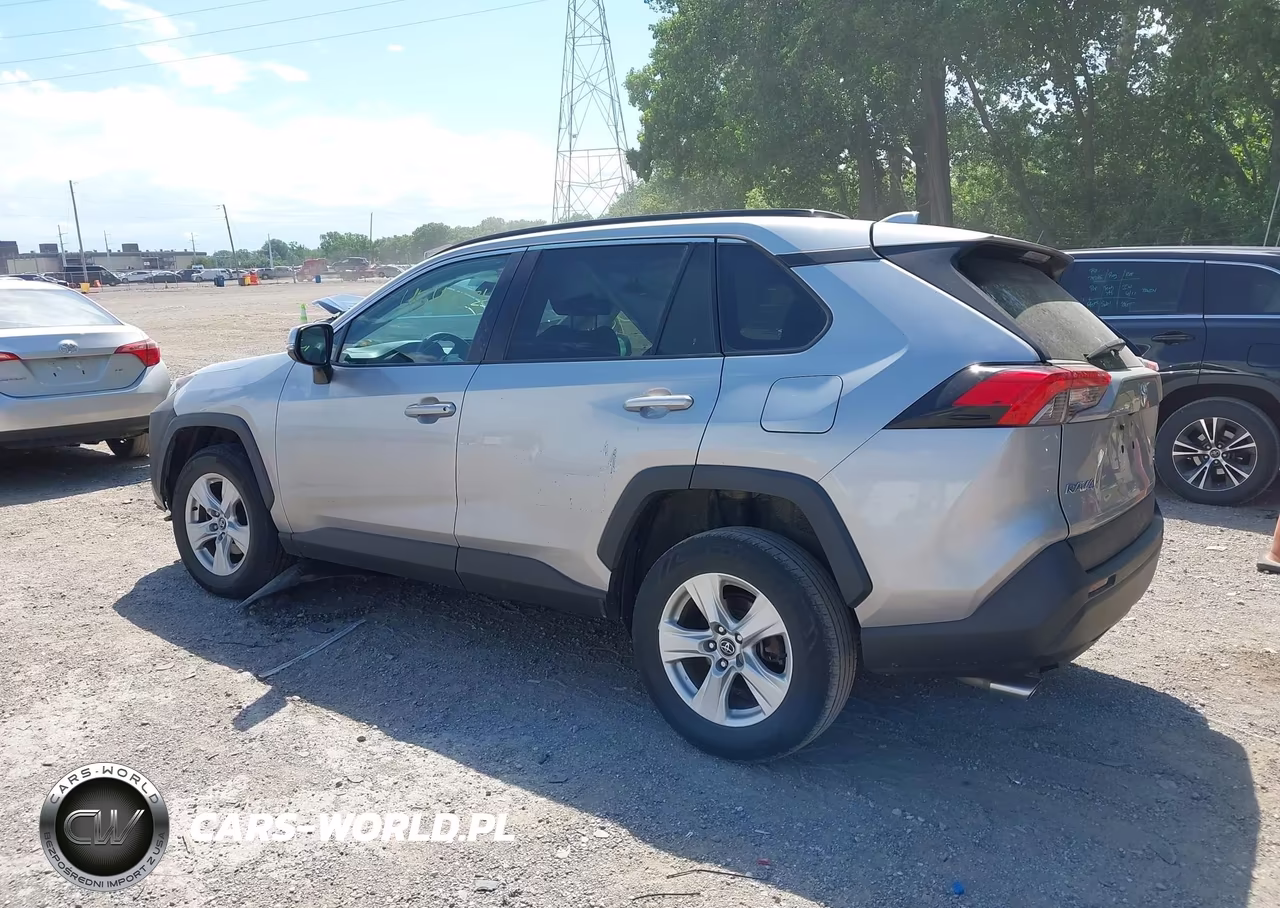 2020 Toyota Rav4 Xle VIN:2T3W1RFV8LC059698 - 3