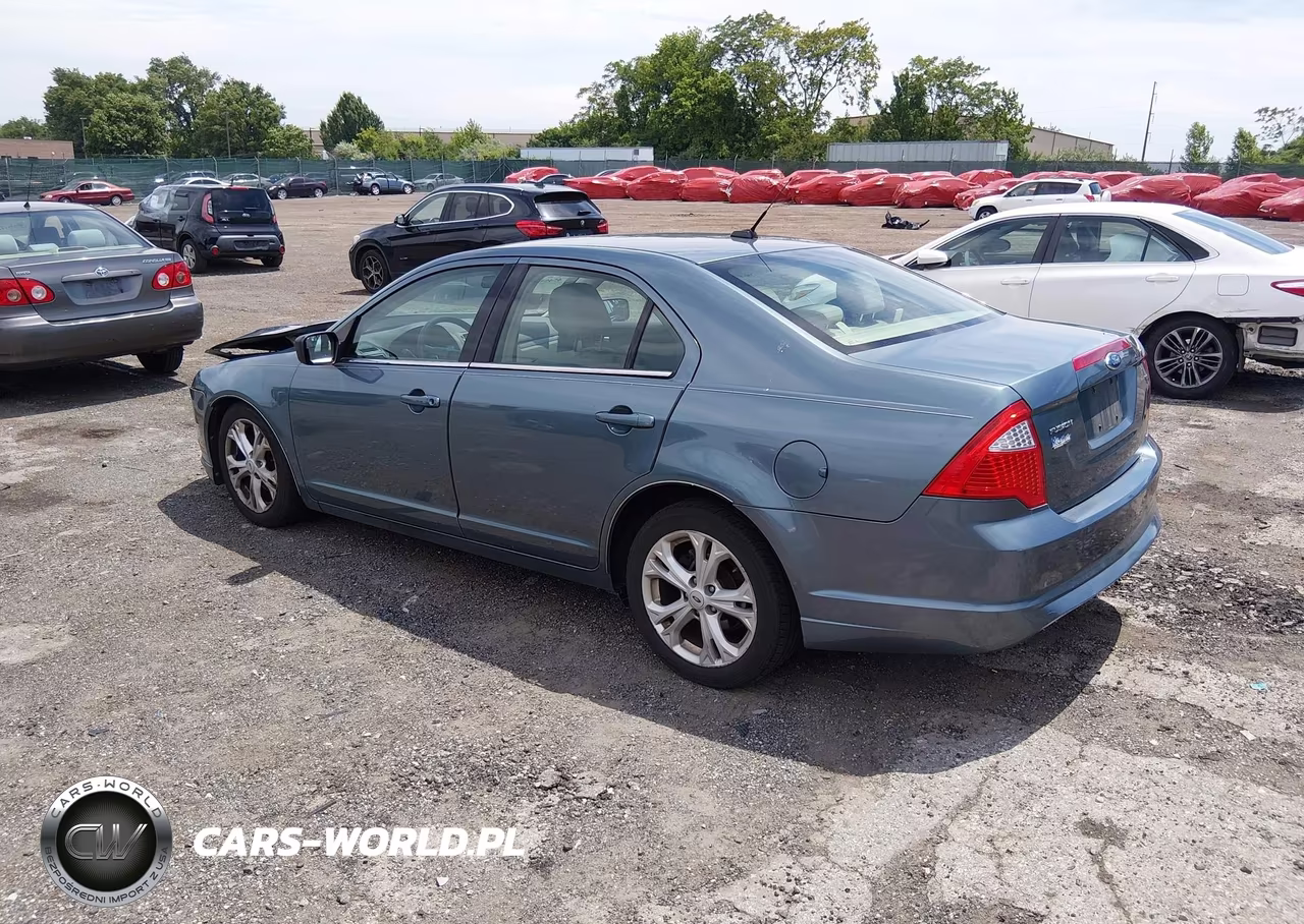 2012 Ford Fusion Se VIN:3FAHP0HA2CR221640 - 3