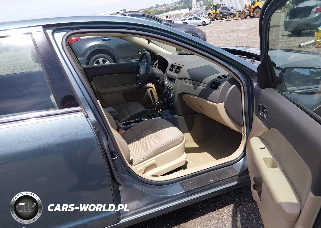 2012 Ford Fusion Se VIN:3FAHP0HA2CR221640 - 5