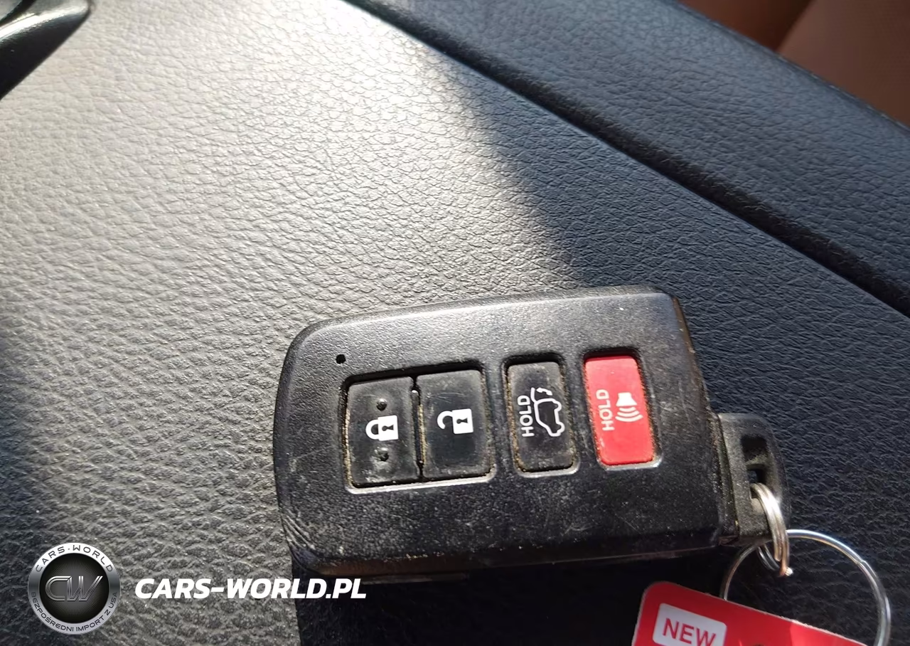 2019 Toyota Highlander Limited Platinum VIN:5TDDZRFHXKS983780 - 11