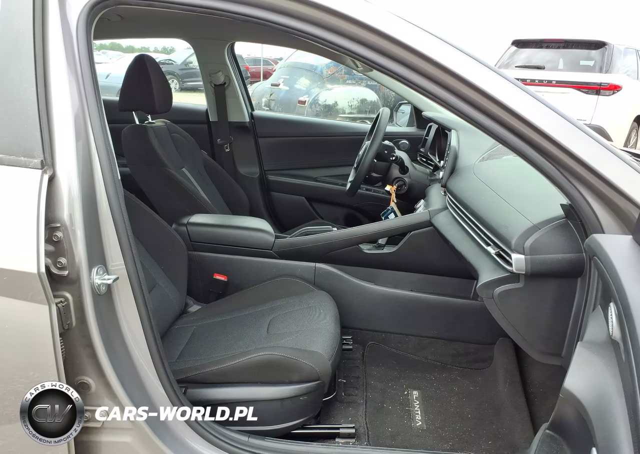 2023 Hyundai Elantra Se VIN:KMHLL4AG8PU572441 - 5