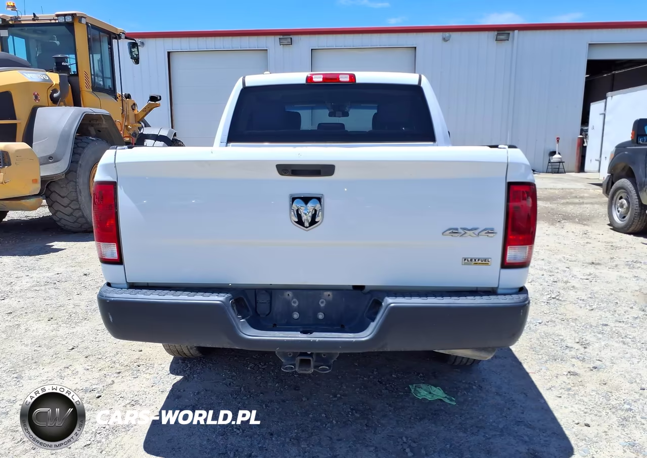2019 Ram 1500 Classic Tradesman 4X4 5'7 Box VIN:1C6RR7KG1KS661924 - 16
