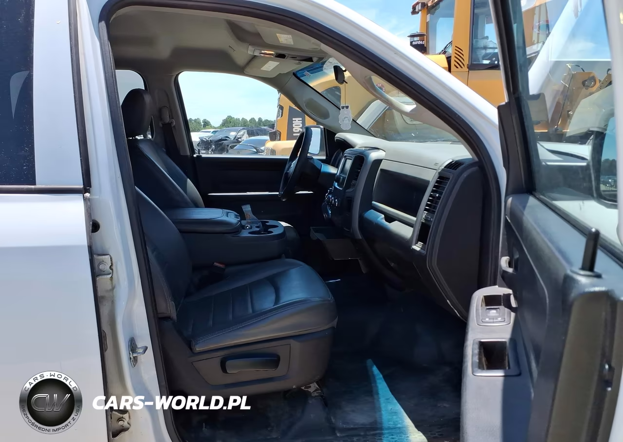 2019 Ram 1500 Classic Tradesman 4X4 5'7 Box VIN:1C6RR7KG1KS661924 - 5