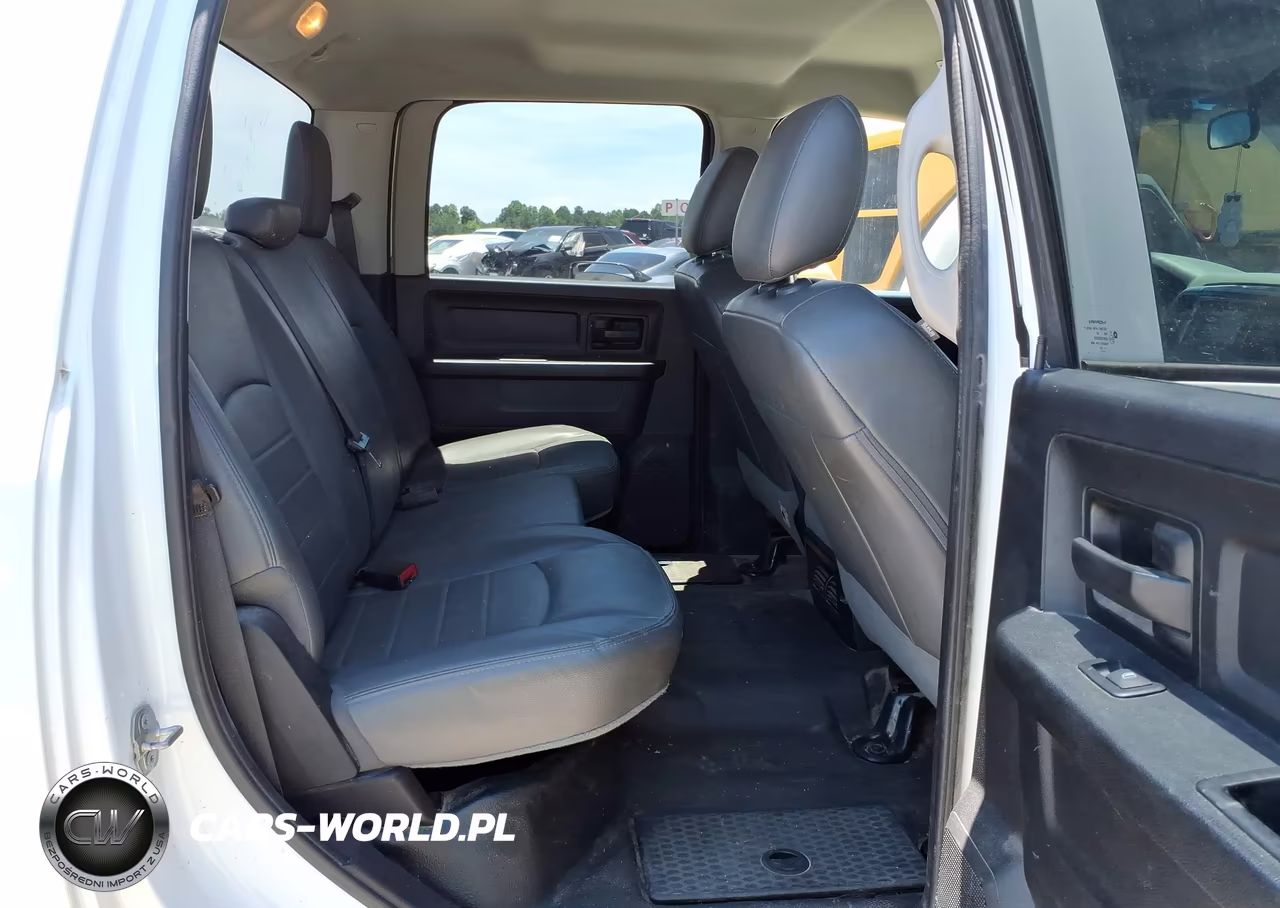 2019 Ram 1500 Classic Tradesman 4X4 5'7 Box VIN:1C6RR7KG1KS661924 - 8