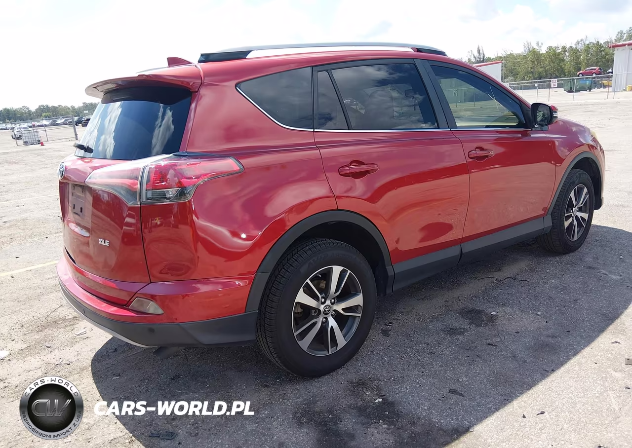 2017 Toyota Rav4 Xle VIN:JTMWFREV2HJ140638 - 4