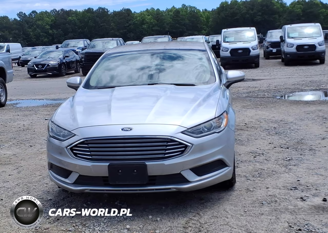 2018 Ford Fusion Hybrid S VIN:3FA6P0UUXJR254387 - 12