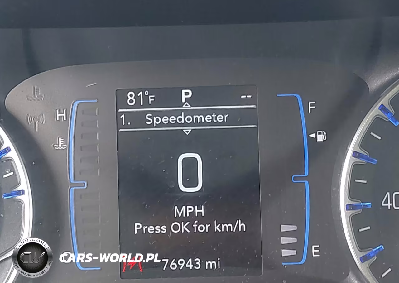2019 Chrysler Pacifica Touring Plus VIN:2C4RC1FG3KR505709 - 15