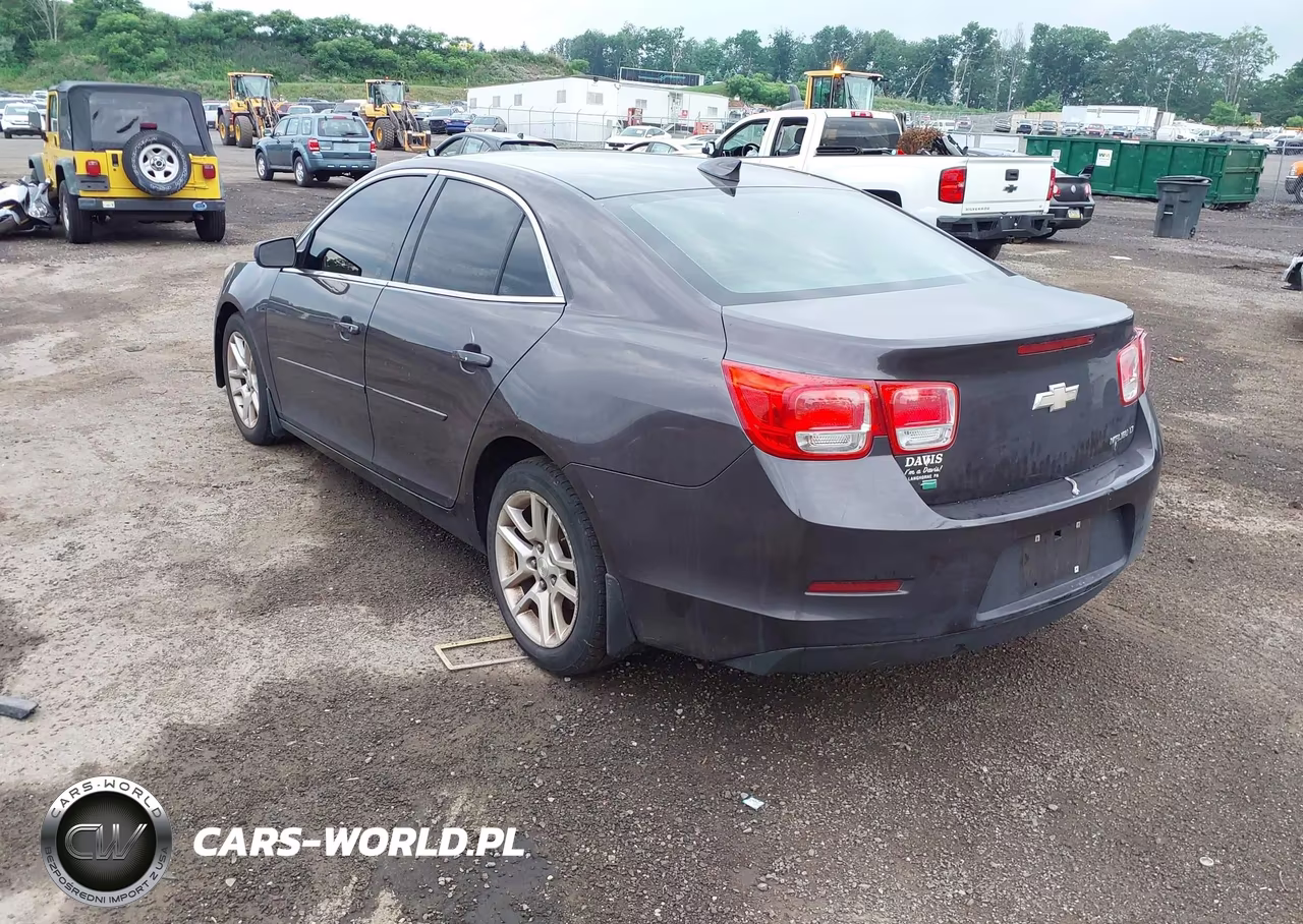 2015 Chevrolet Malibu 1Lt VIN:1G11C5SL7FF231024 - 3