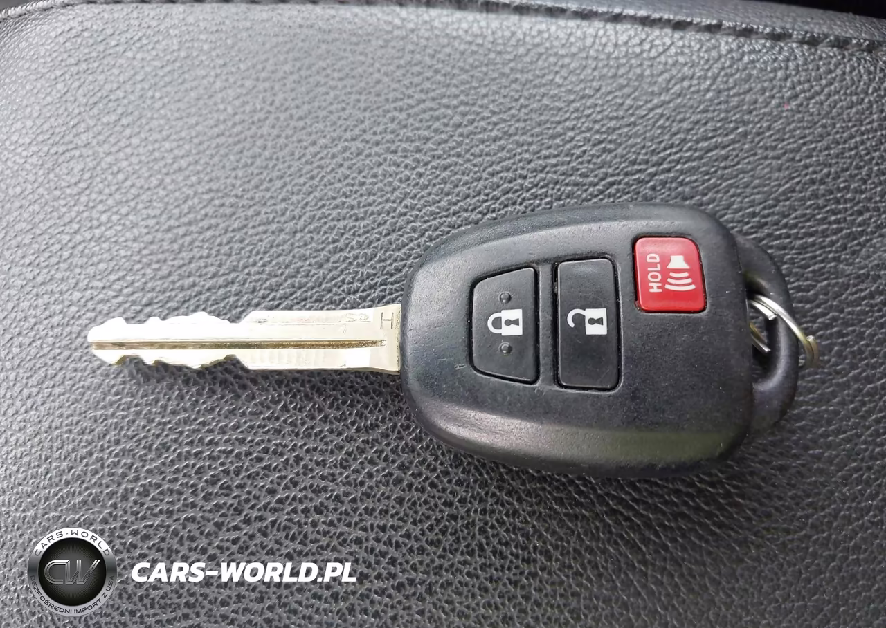 2018 Toyota Rav4 Le VIN:2T3BFREV9JW783820 - 11