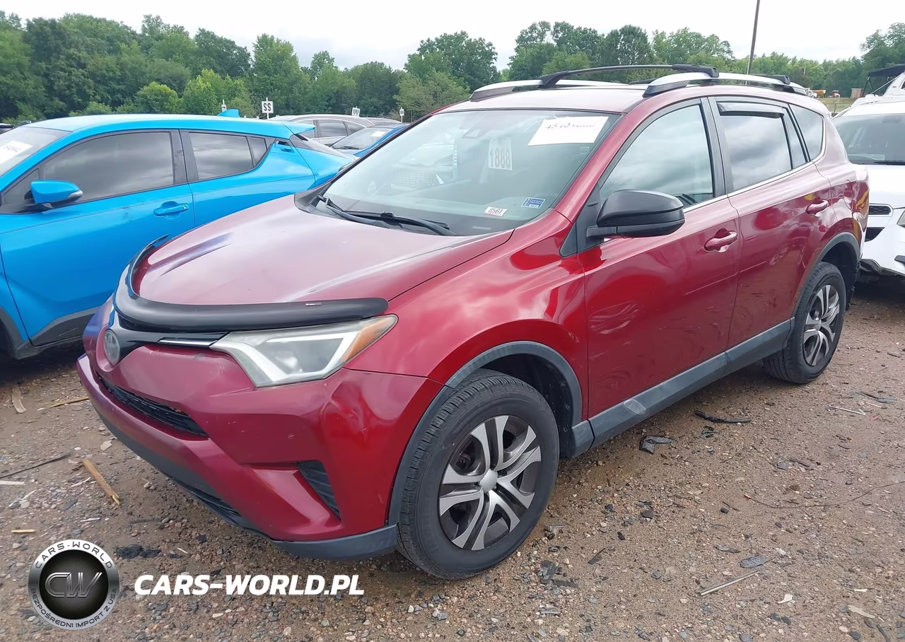 2018 Toyota Rav4 Le VIN:2T3BFREV9JW783820 - 2