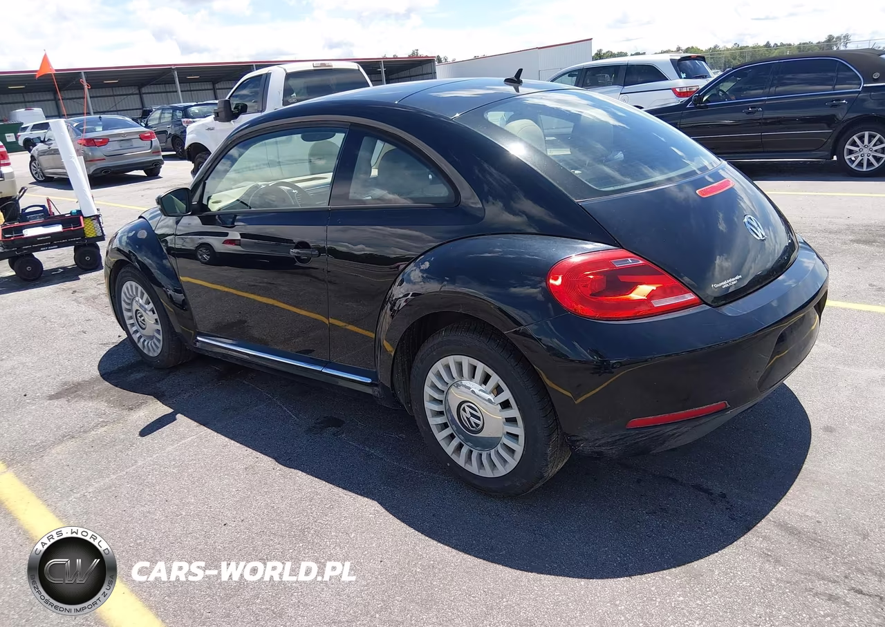 2013 Volkswagen Beetle 2.5L VIN:3VWJP7AT6DM683517 - 3