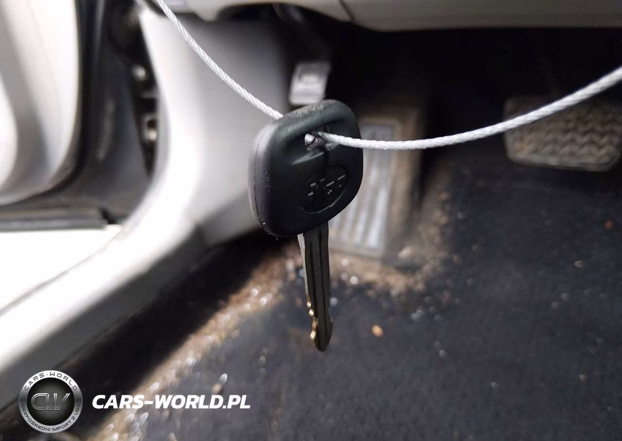 2012 Toyota Camry L VIN:4T4BF1FKXCR181452 - 11
