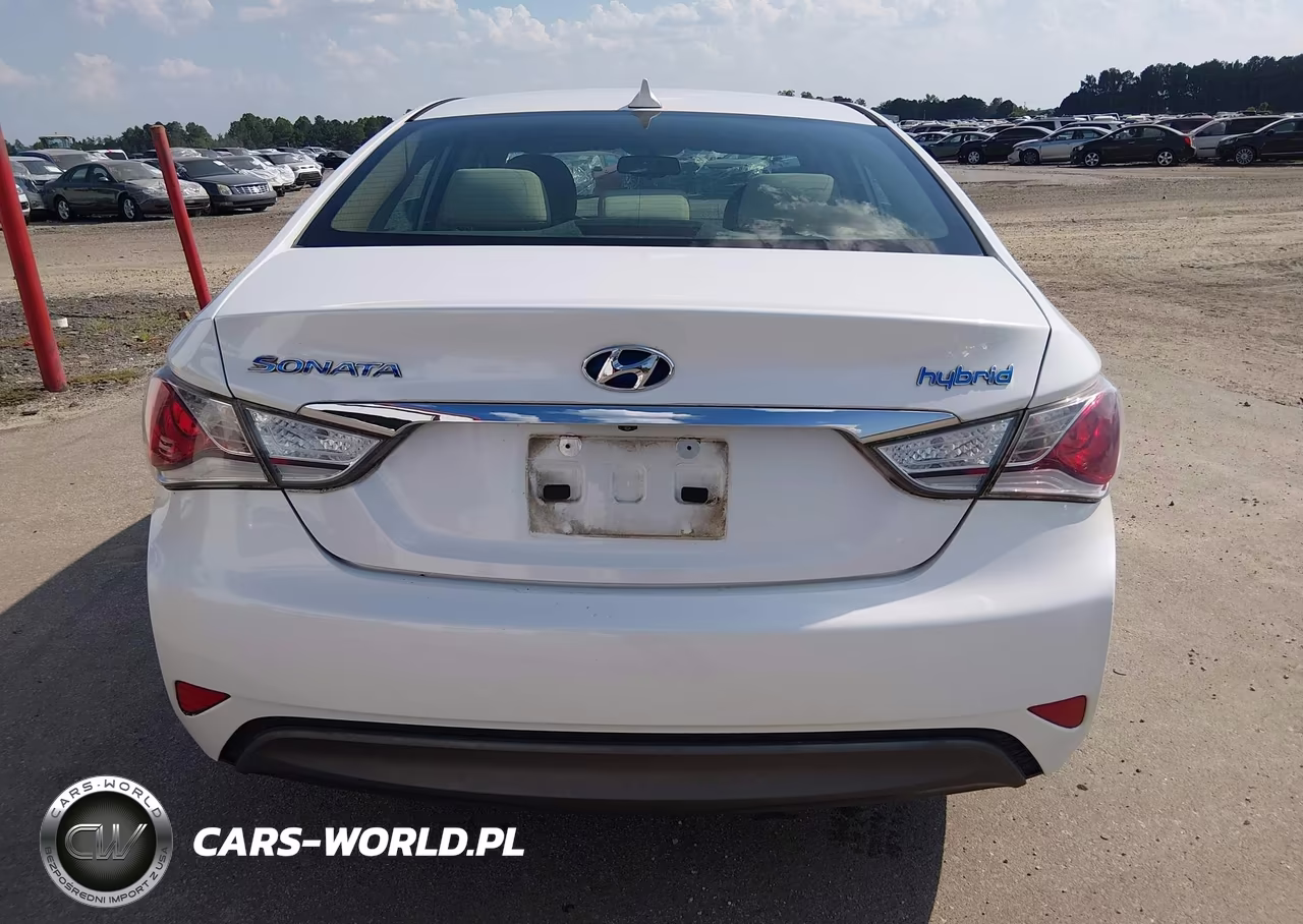 2015 Hyundai Sonata Hybrid VIN:KMHEC4A41FA134343 - 16
