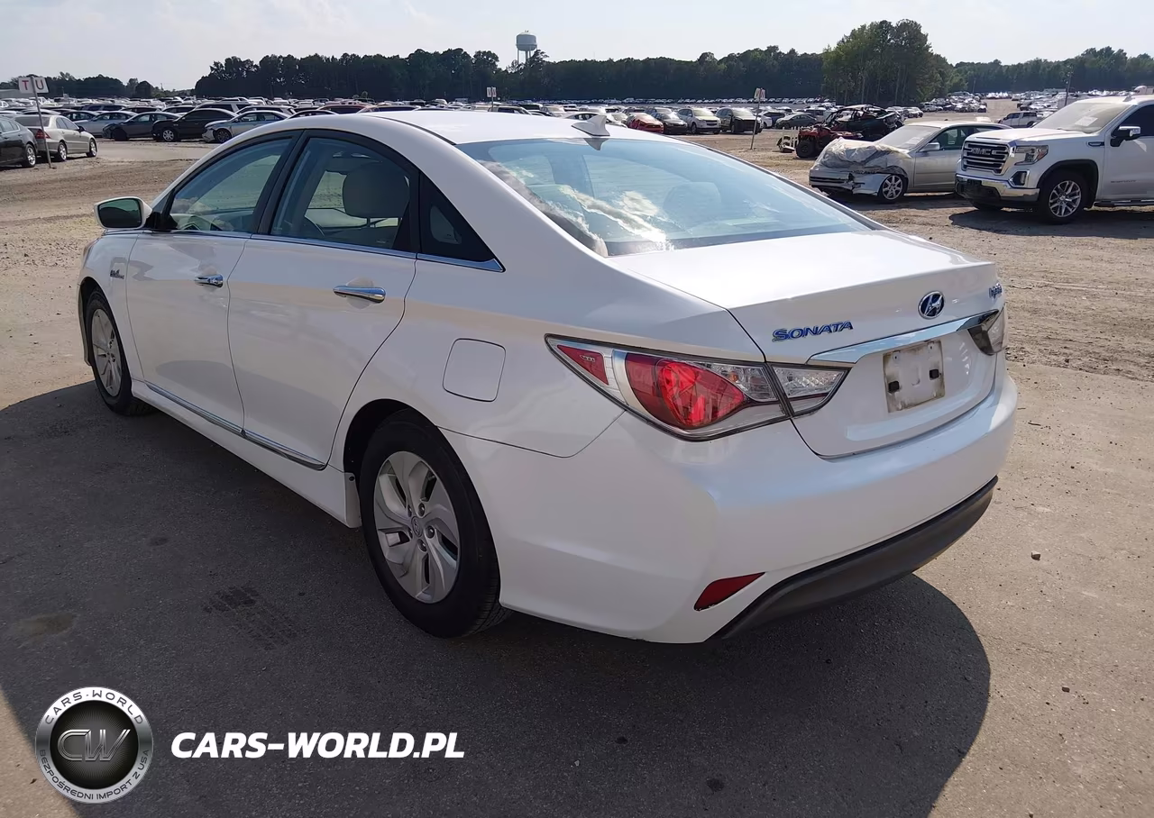 2015 Hyundai Sonata Hybrid VIN:KMHEC4A41FA134343 - 3