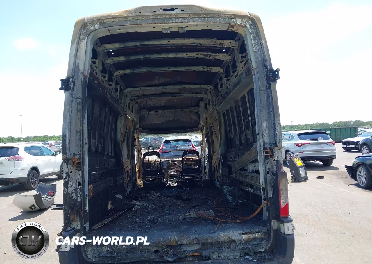 2019 Ford Transit-250 VIN:1FTYR3UG8KKA14222 - 15