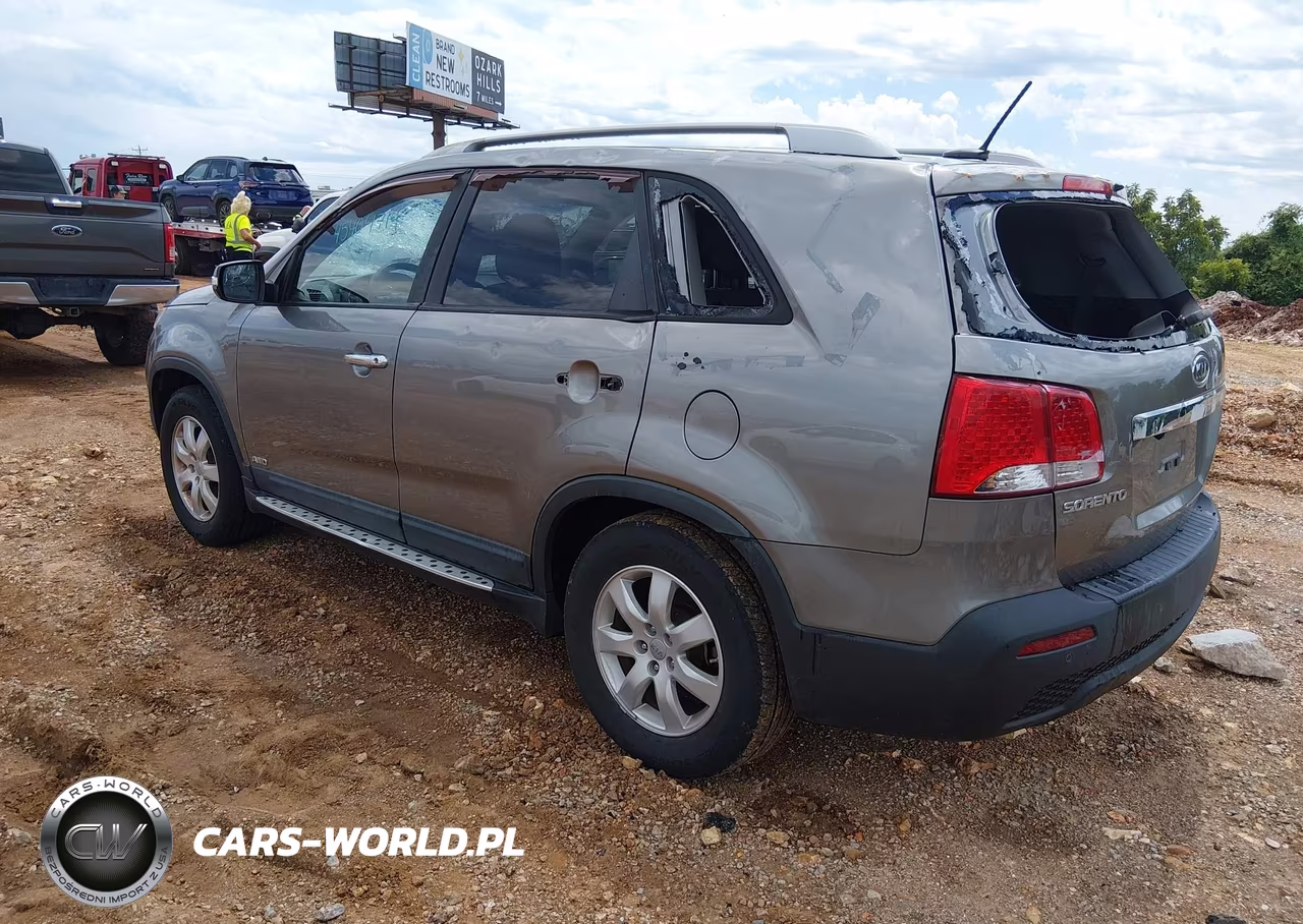2012 Kia Sorento Lx VIN:5XYKTDA65CG299090 - 3