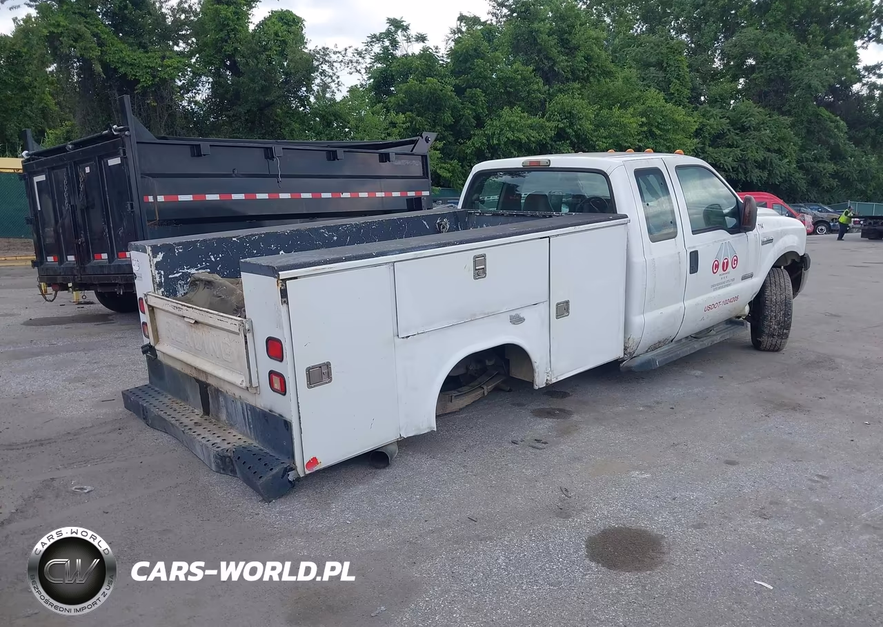 2007 Ford F-350 Chassis Lariat-Xl-Xlt VIN:1FDWX35P37EB35270 - 4