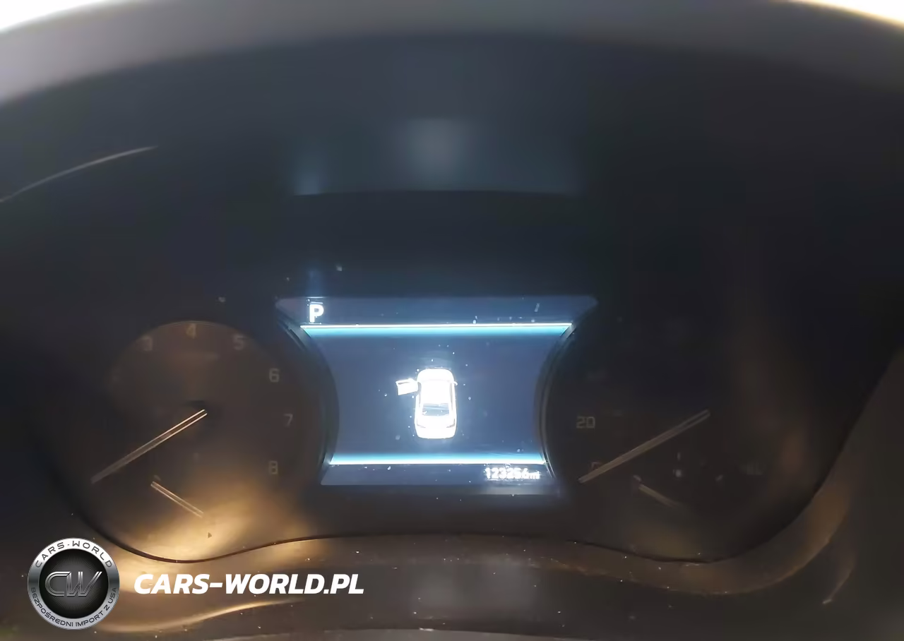 2018 Genesis G80 3.8 VIN:KMHGN4JE2JU266532 - 7