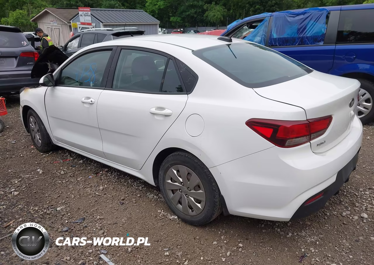 2018 Kia Rio S VIN:3KPA24AB0JE133565 - 3