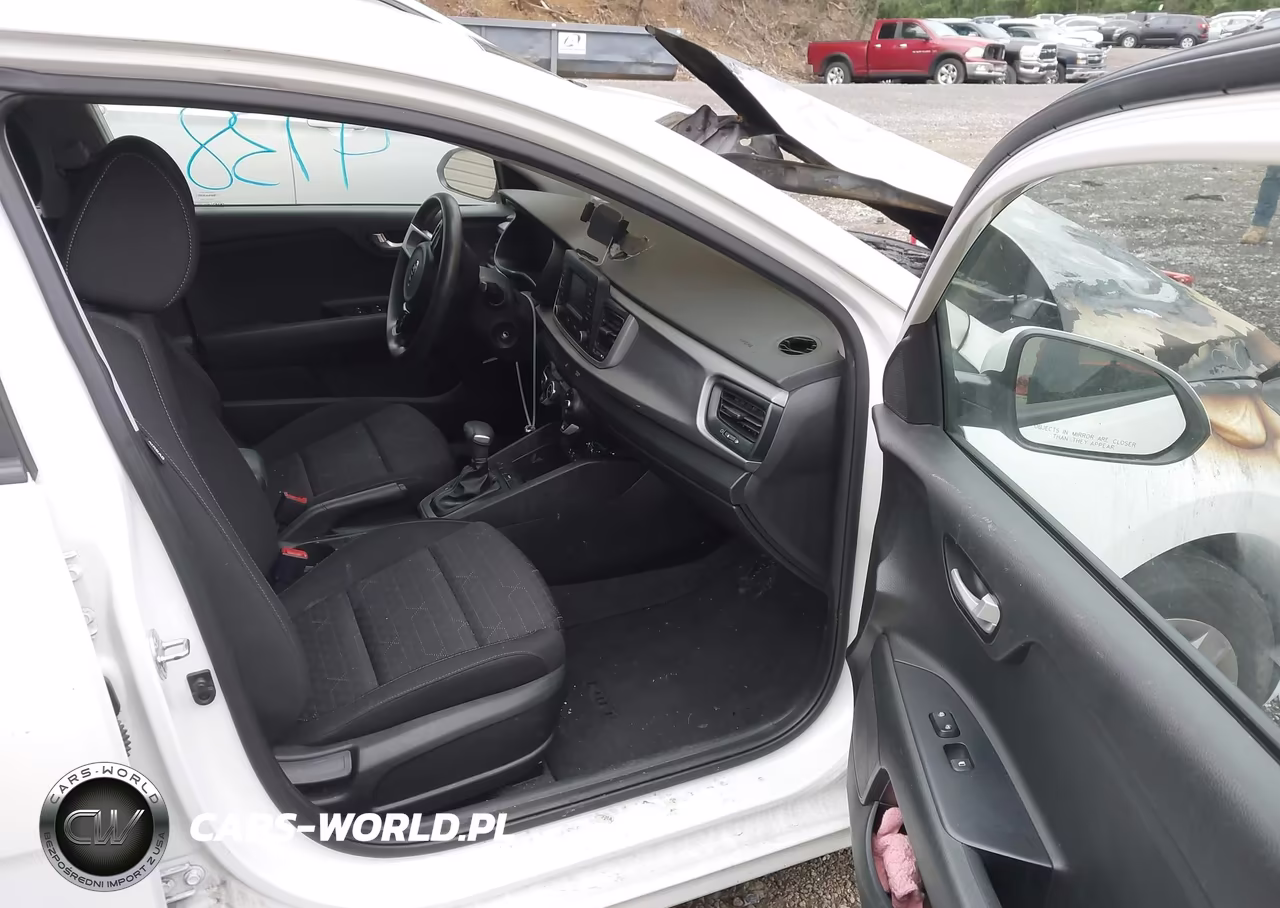 2018 Kia Rio S VIN:3KPA24AB0JE133565 - 5
