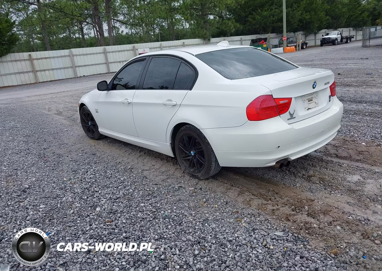 2010 BMW 328I xDrive VIN:WBAPK7C50AA459353 - 3