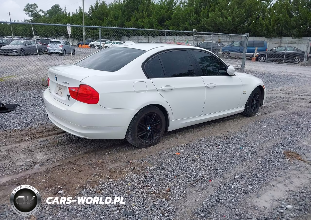 2010 BMW 328I xDrive VIN:WBAPK7C50AA459353 - 4