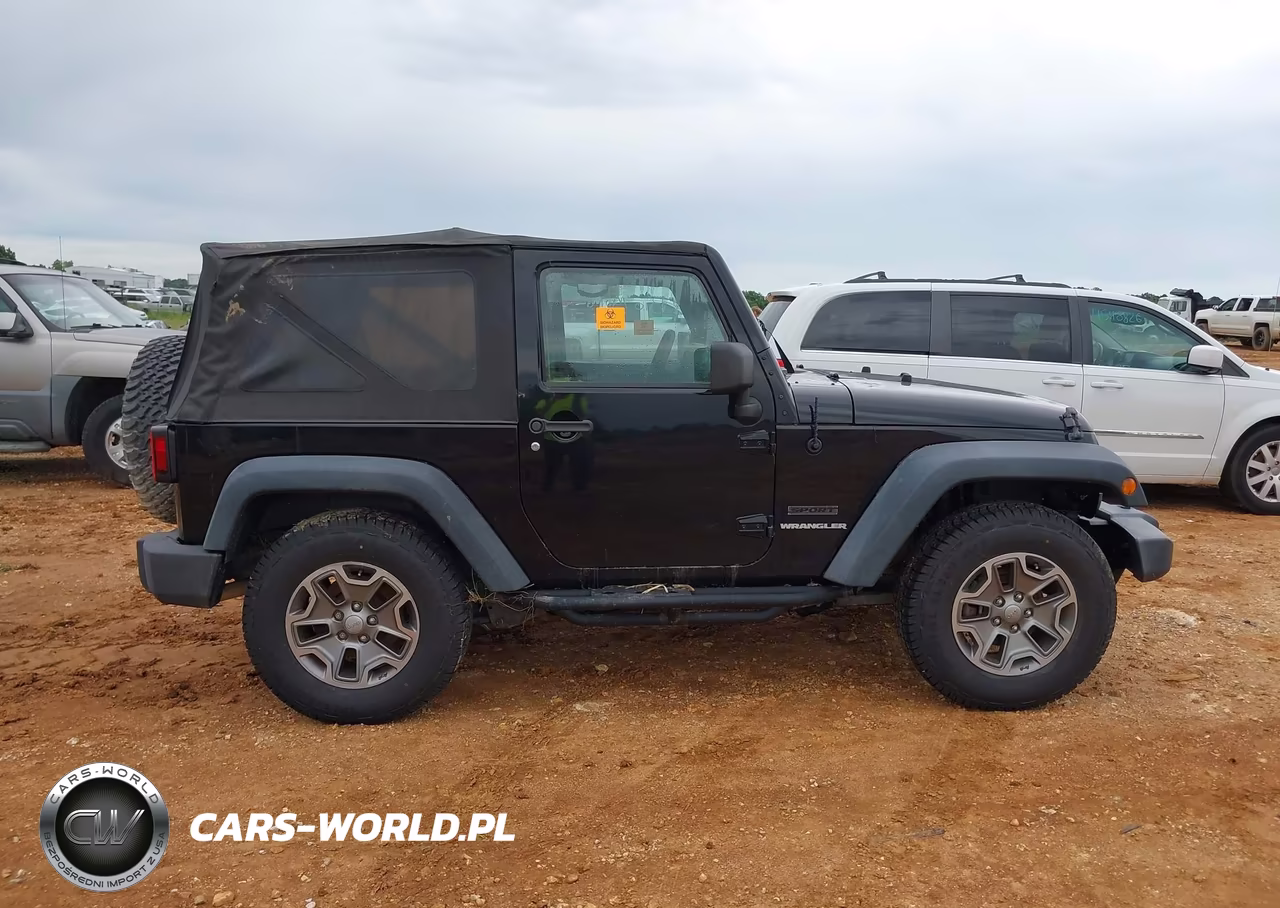 2010 Jeep Wrangler Sport VIN:1J4AA2D17AL205681 - 12