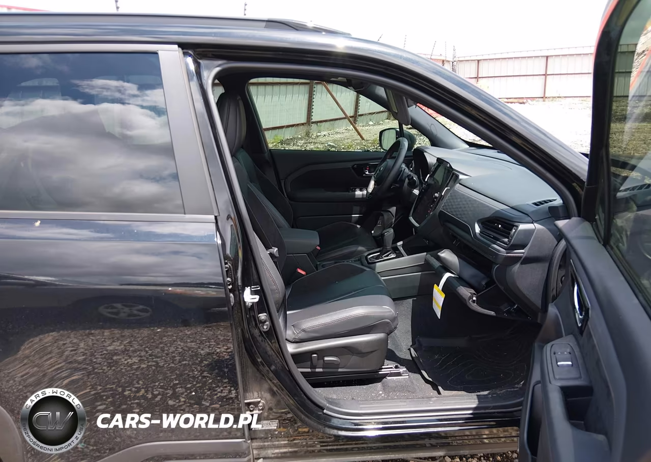 2025 Subaru Forester Touring VIN:JF2SLDTC4SH453539 - 5