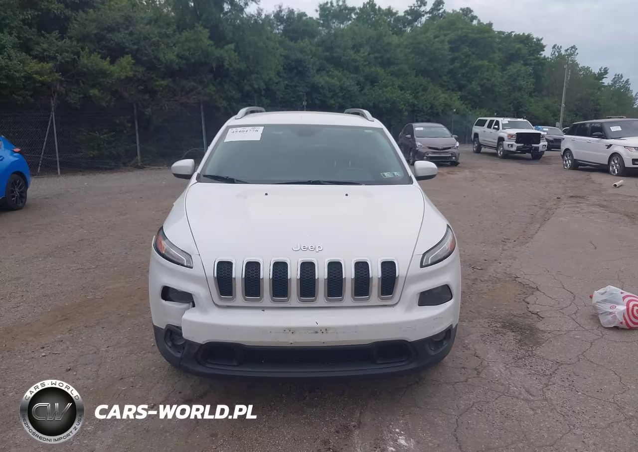 2018 Jeep Cherokee Latitude Plus 4X4 VIN:1C4PJMLB2JD505466 - 12