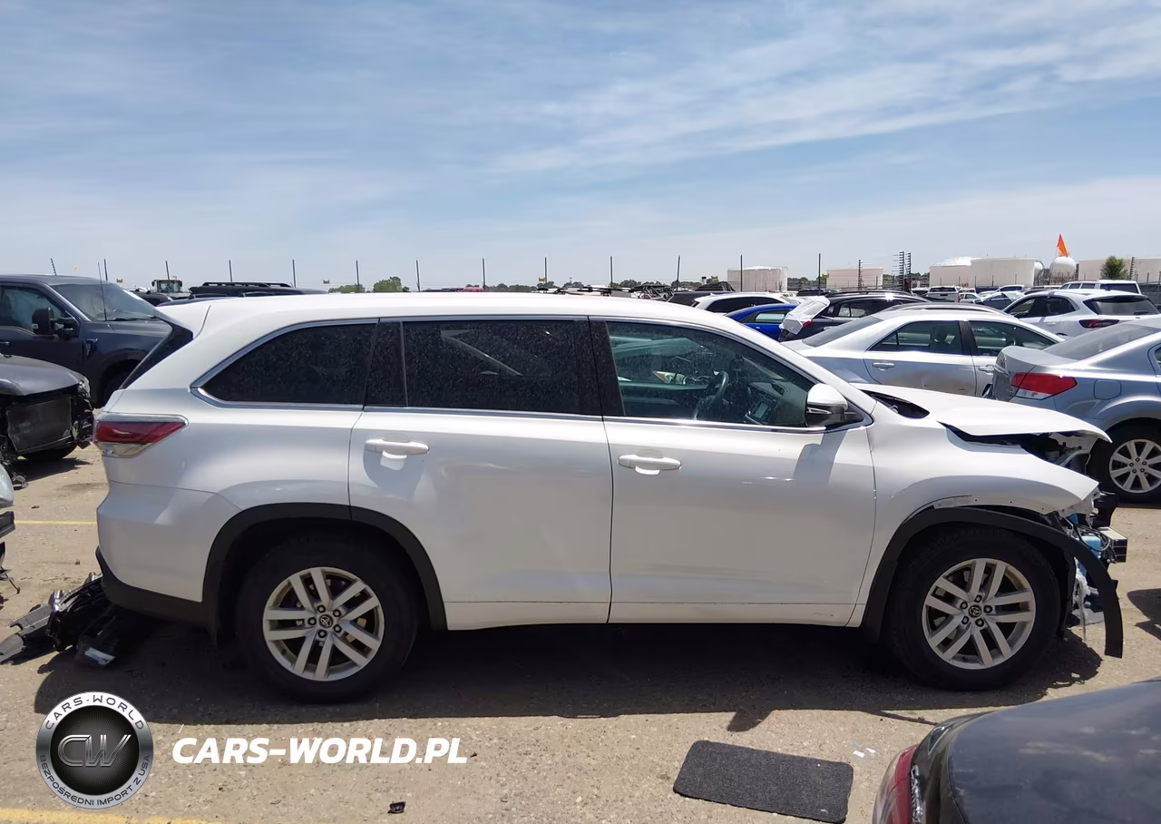 2016 Toyota Highlander Le-Le Plus VIN:5TDBKRFH6GS345352 - 14