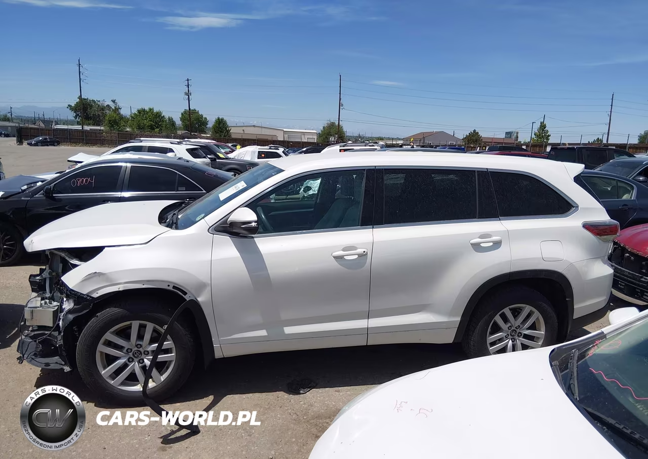 2016 Toyota Highlander Le-Le Plus VIN:5TDBKRFH6GS345352 - 15