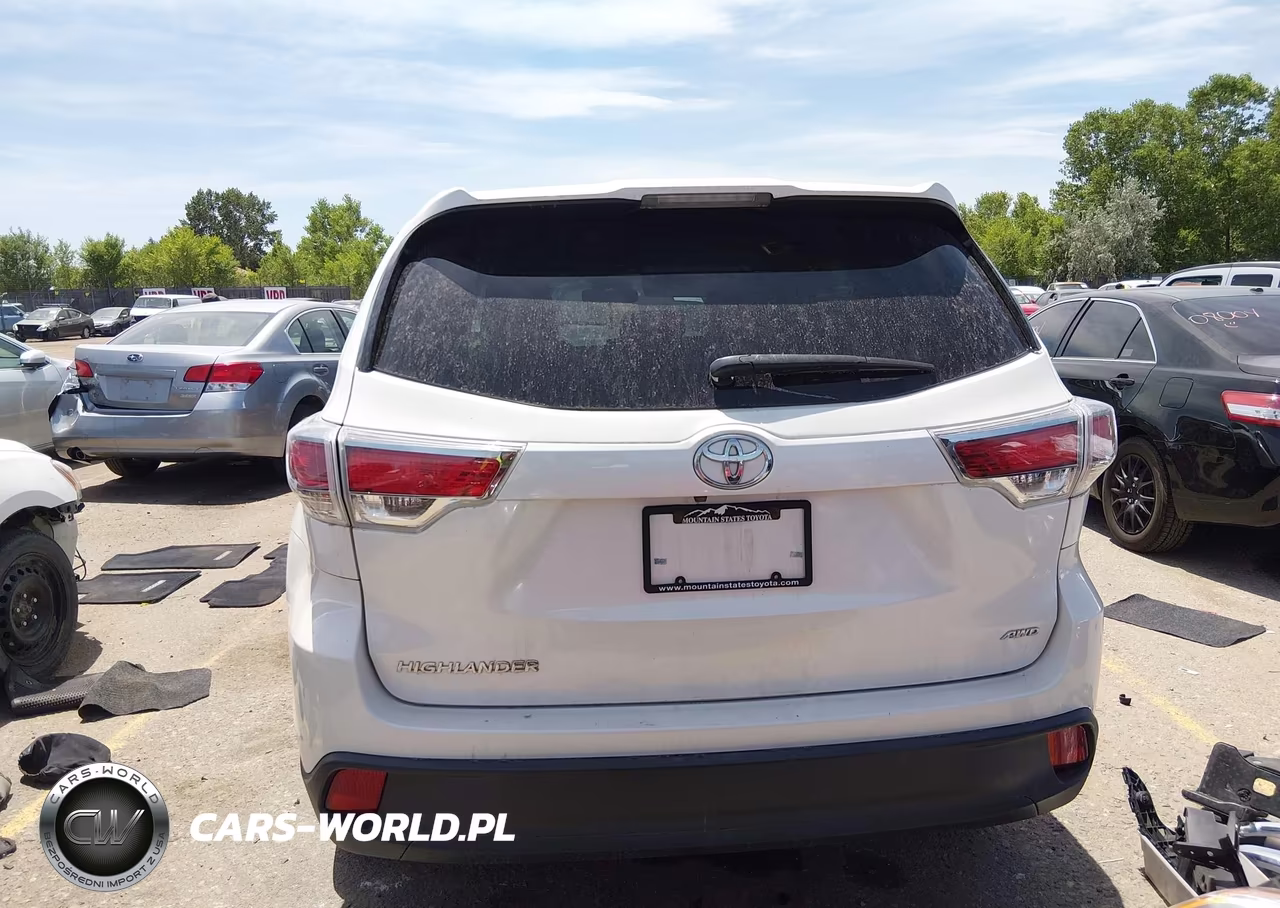 2016 Toyota Highlander Le-Le Plus VIN:5TDBKRFH6GS345352 - 17