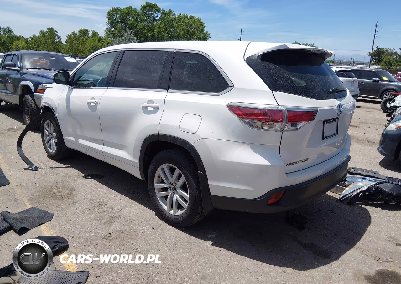 2016 Toyota Highlander Le-Le Plus VIN:5TDBKRFH6GS345352 - 3