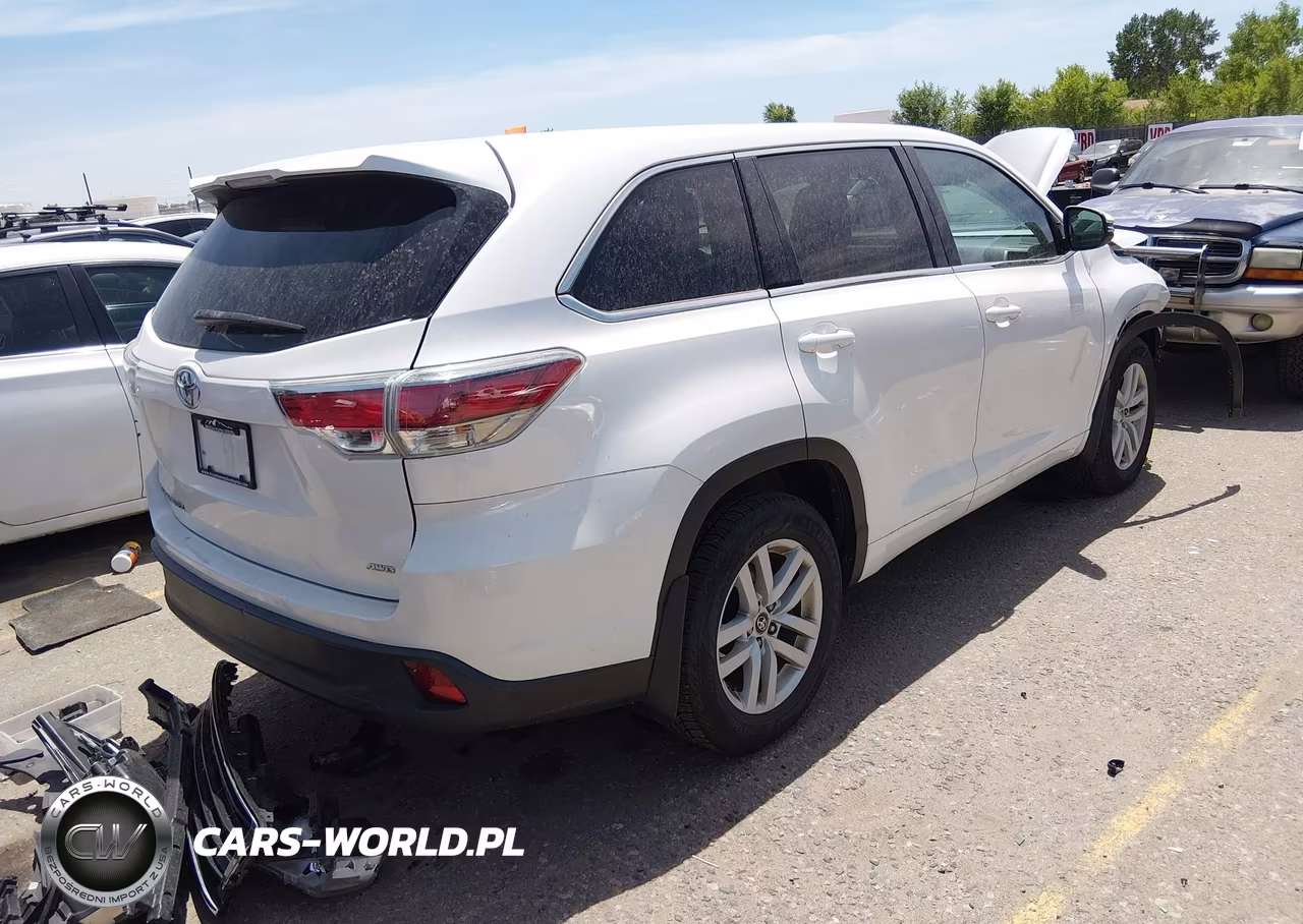 2016 Toyota Highlander Le-Le Plus VIN:5TDBKRFH6GS345352 - 4