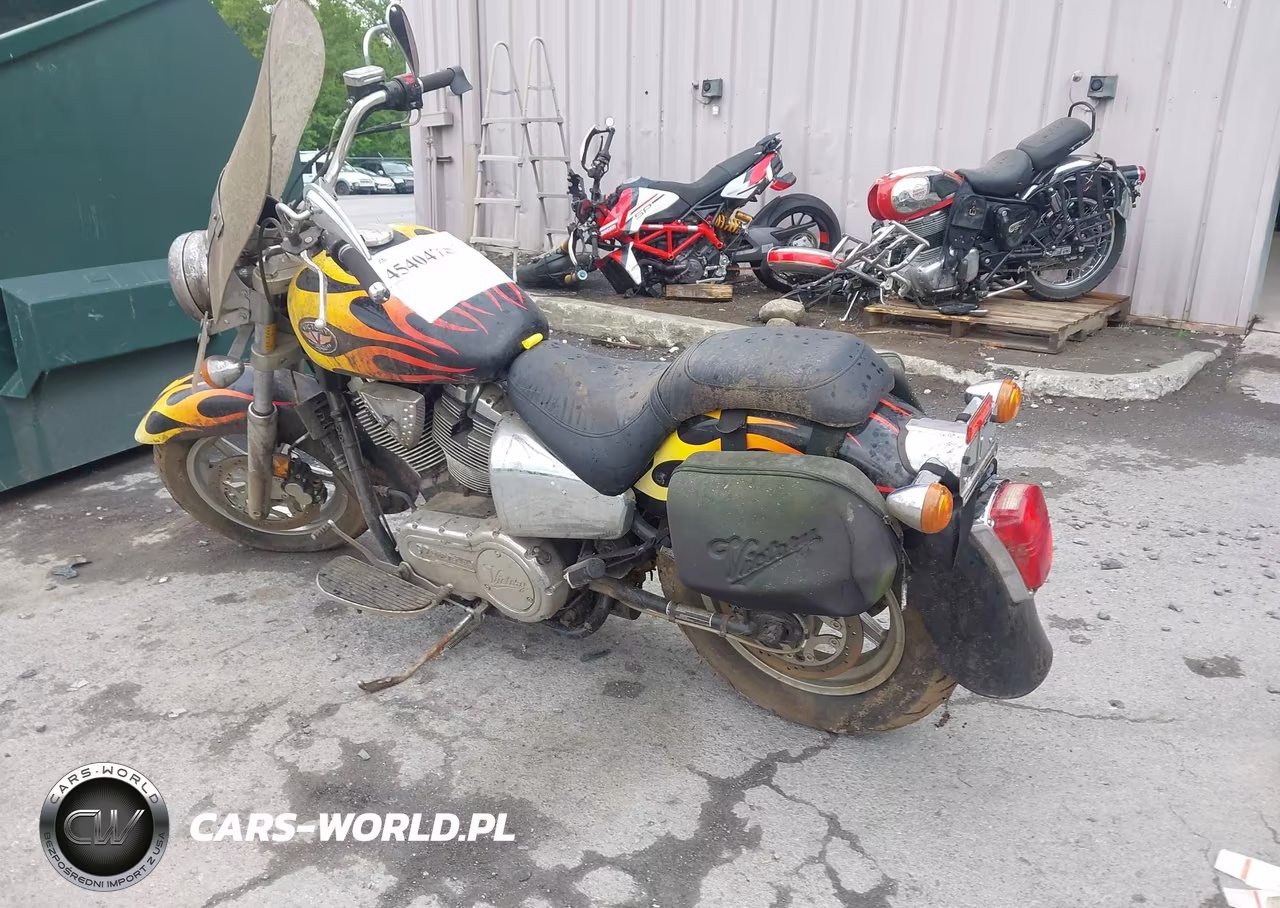 2002 Victory Motorcycles V92 VIN:5VPCB16D723000488 - 3