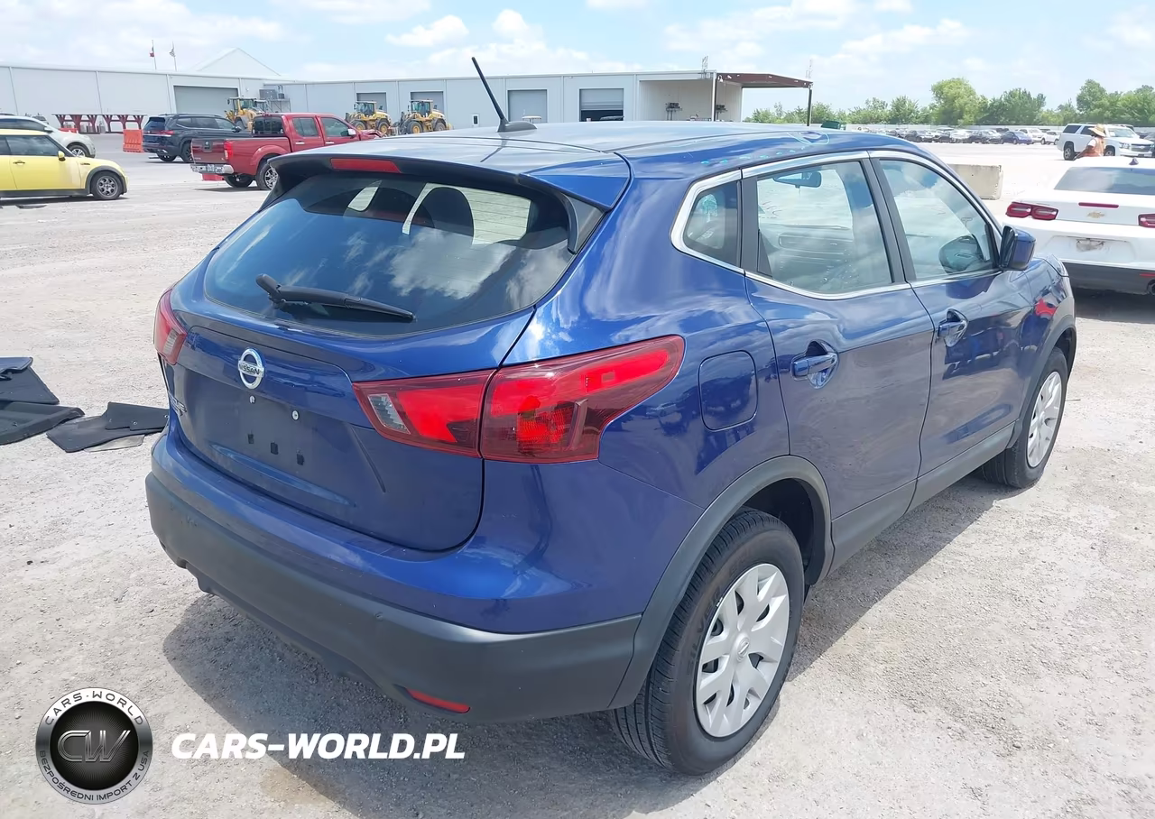 2019 Nissan Rogue Sport S VIN:JN1BJ1CP0KW236610 - 4