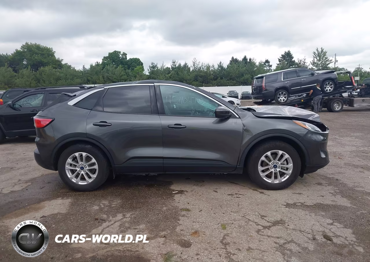 2020 Ford Escape Se VIN:1FMCU9G66LUC51548 - 13
