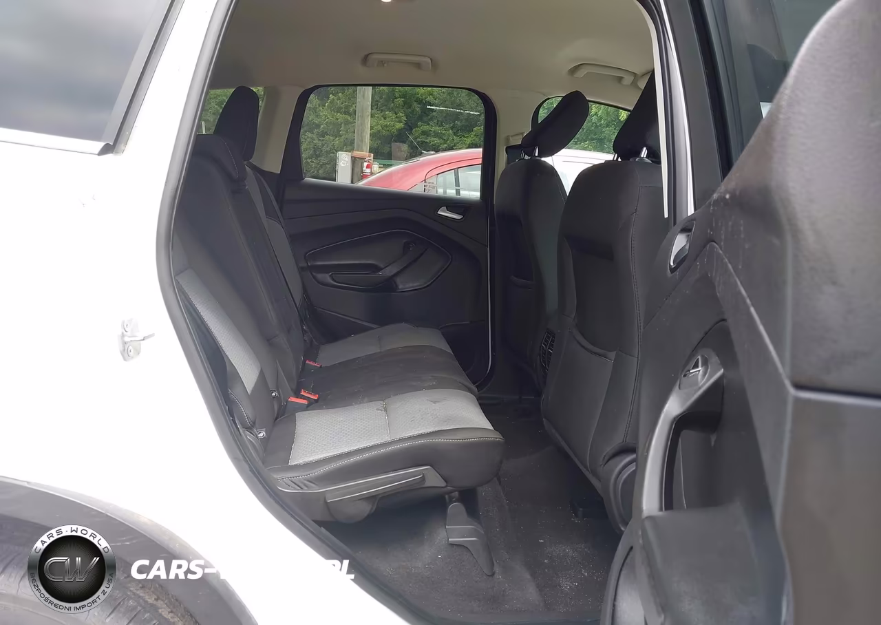 2019 Ford Escape Se VIN:1FMCU9GD4KUB81383 - 8