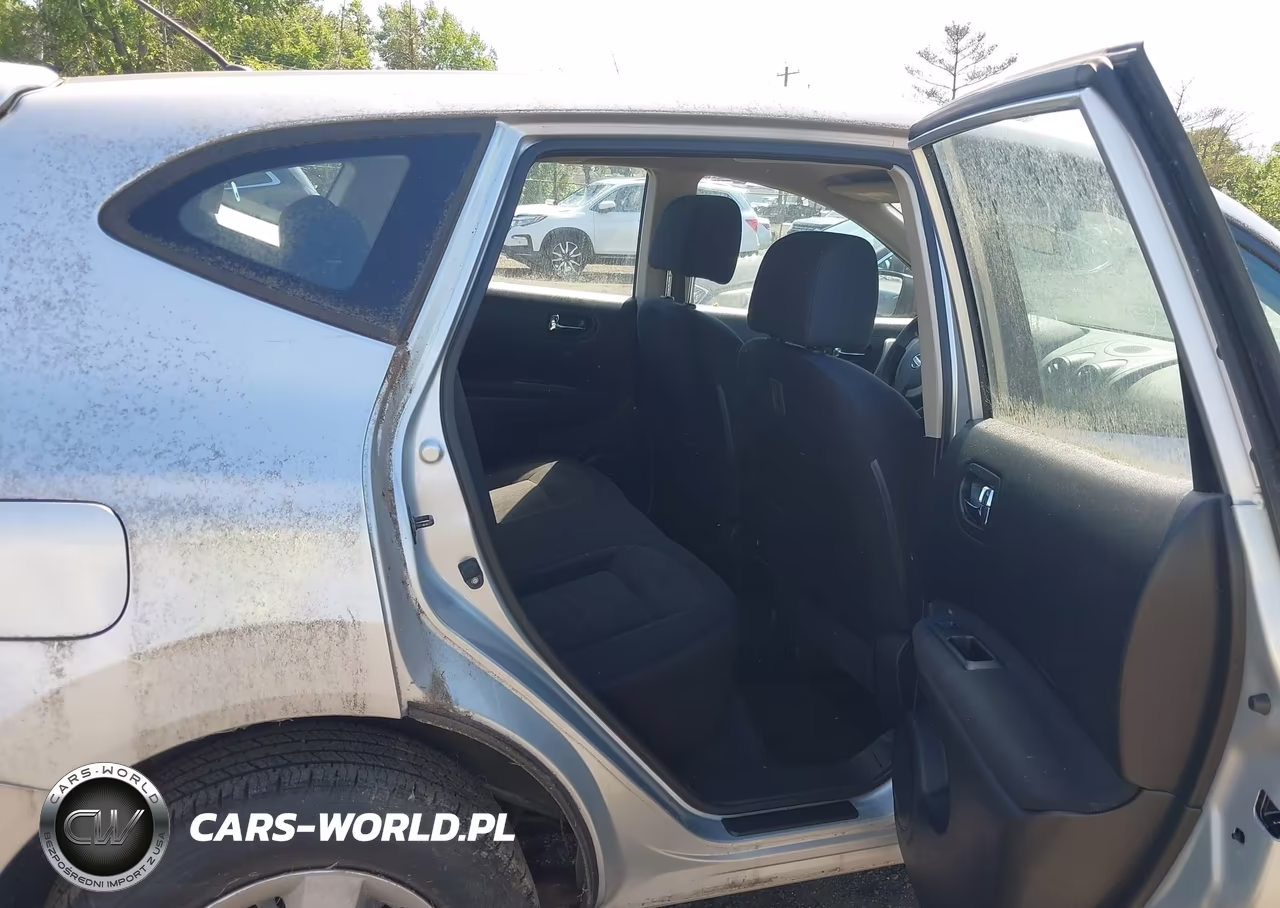 2011 Nissan Rogue S VIN:JN8AS5MV5BW666552 - 8