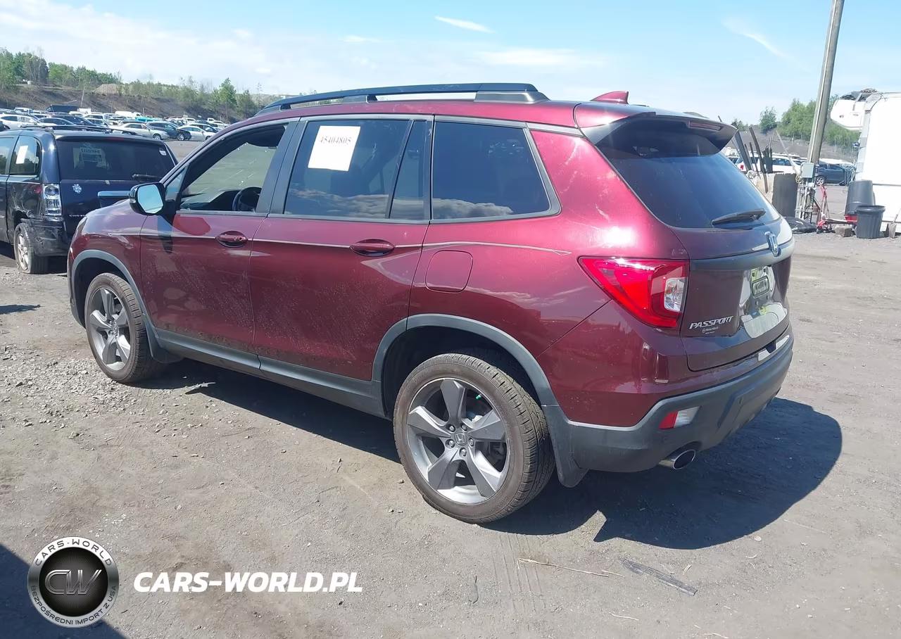2019 Honda Passport Touring VIN:5FNYF8H93KB008133 - 3