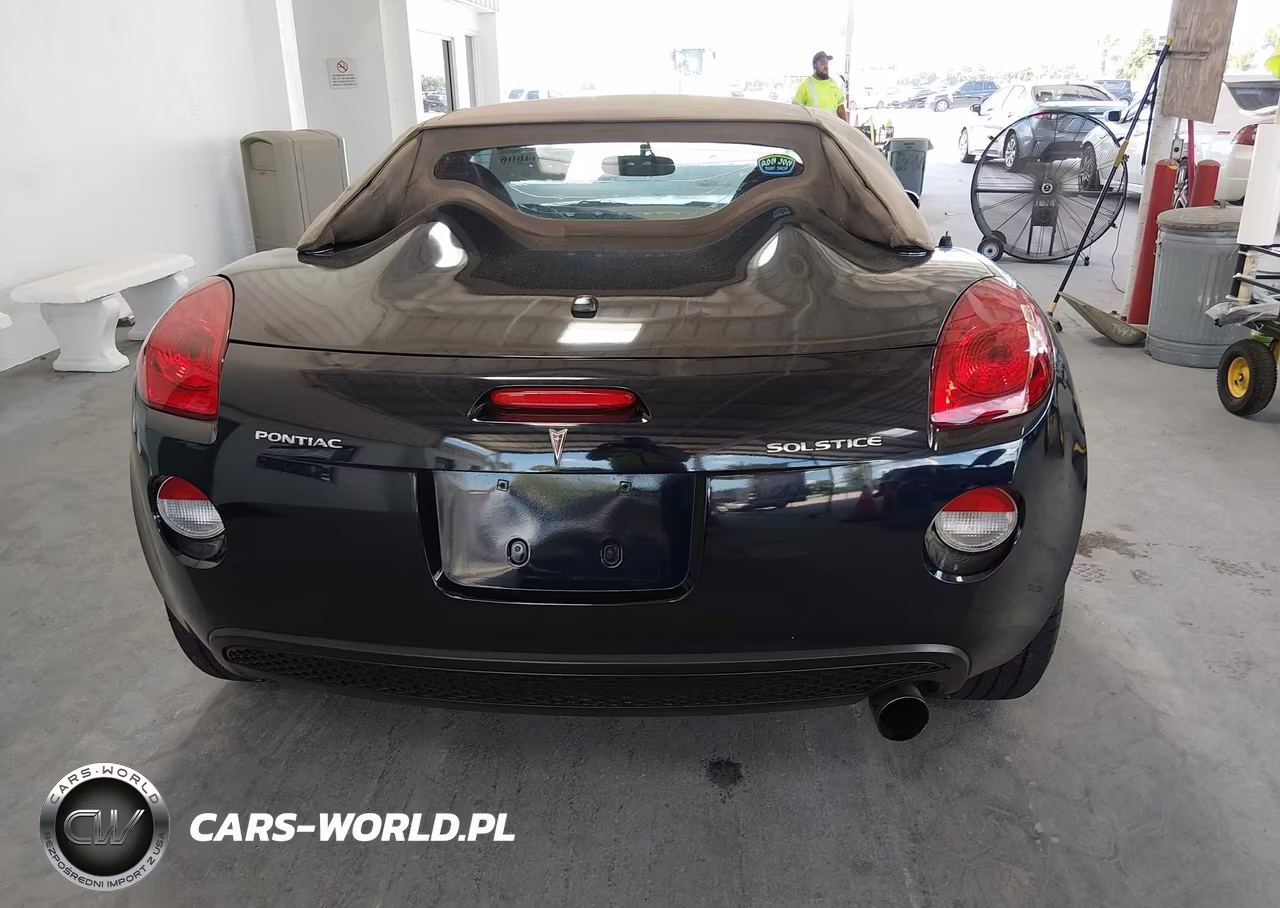 2007 Pontiac Solstice VIN:1G2MB35B27Y113889 - 16