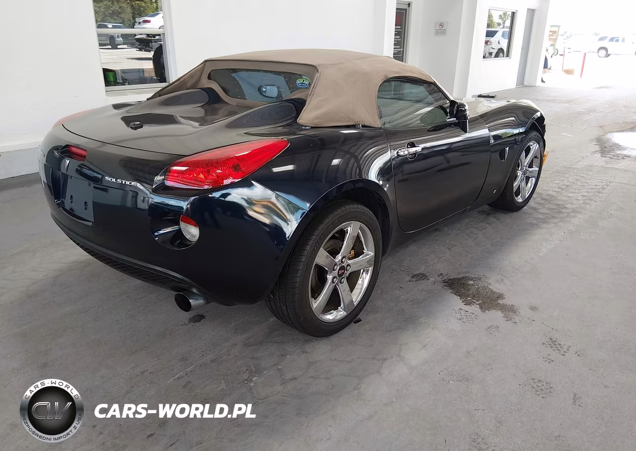 2007 Pontiac Solstice VIN:1G2MB35B27Y113889 - 4