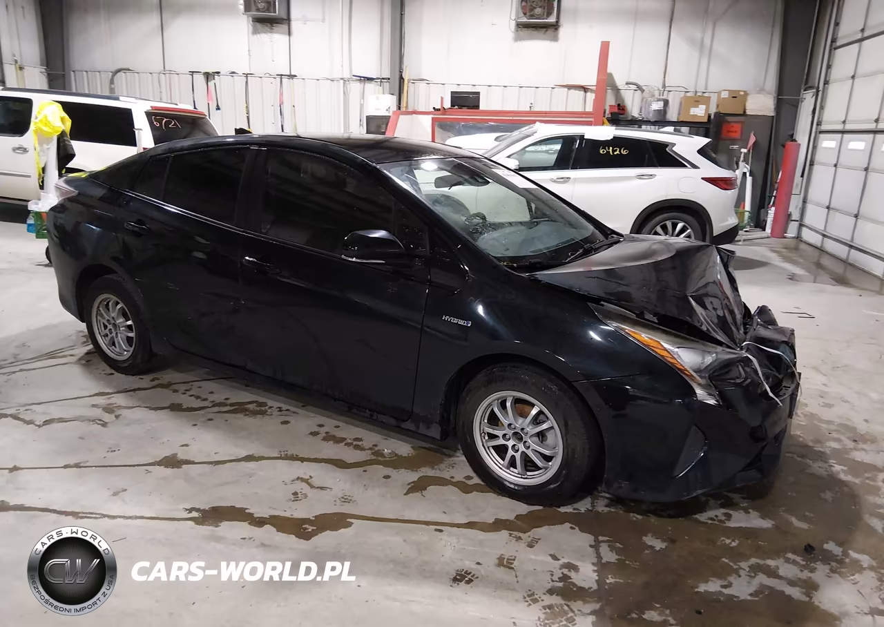 2018 Toyota Prius – zdjęcie 1 z 17