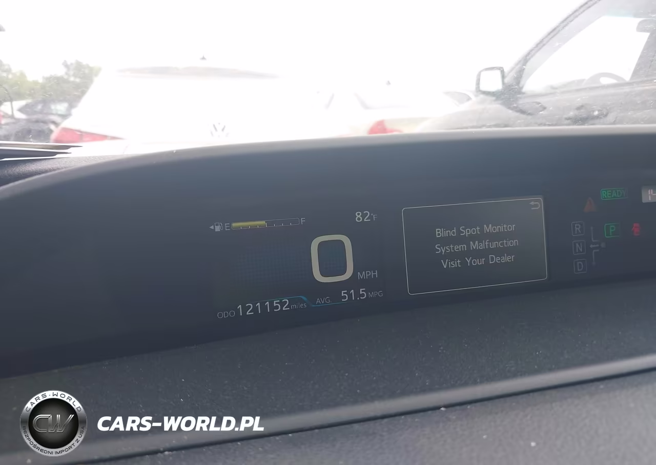 2018 Toyota Prius VIN:JTDKARFU9J3545487 - 7