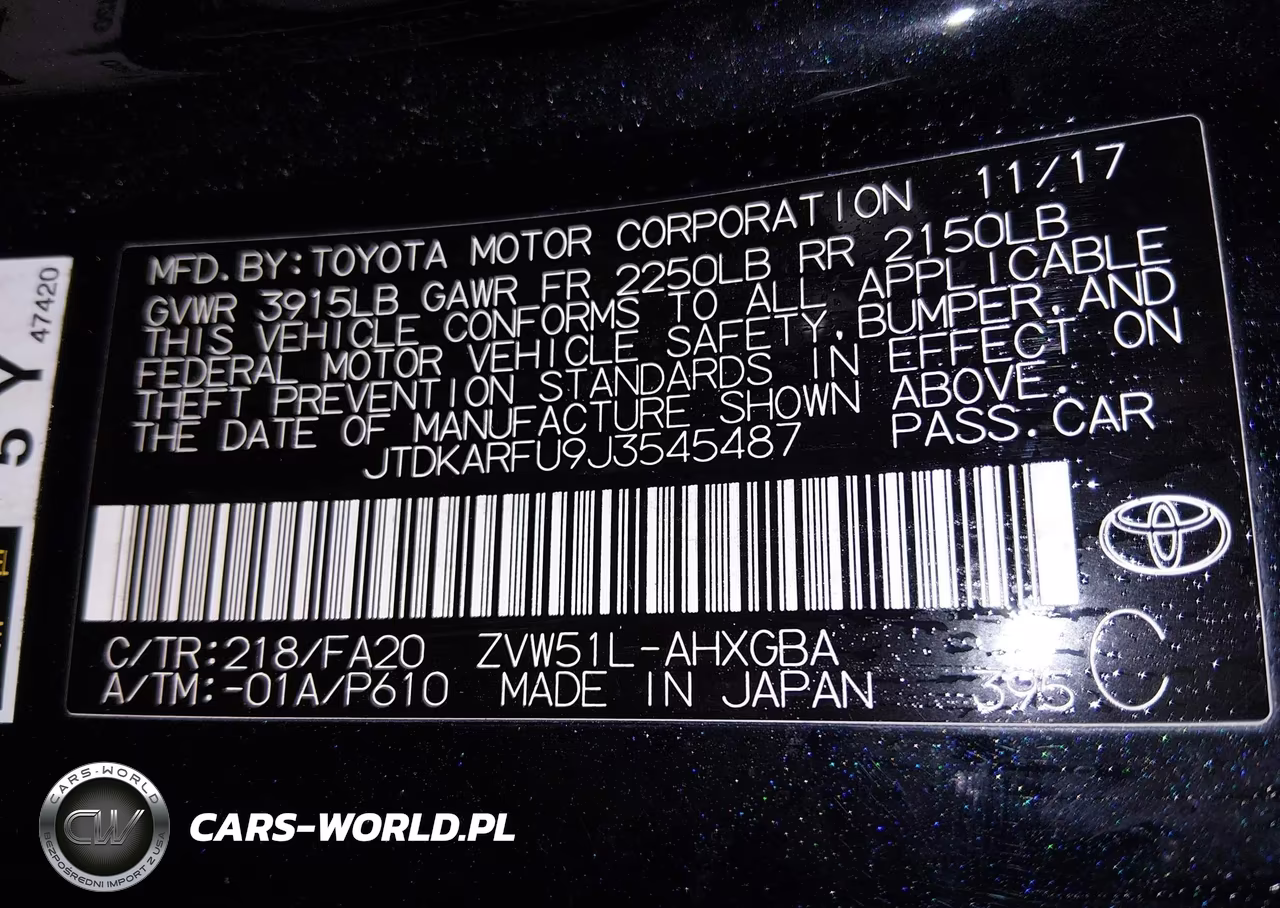 2018 Toyota Prius VIN:JTDKARFU9J3545487 - 9