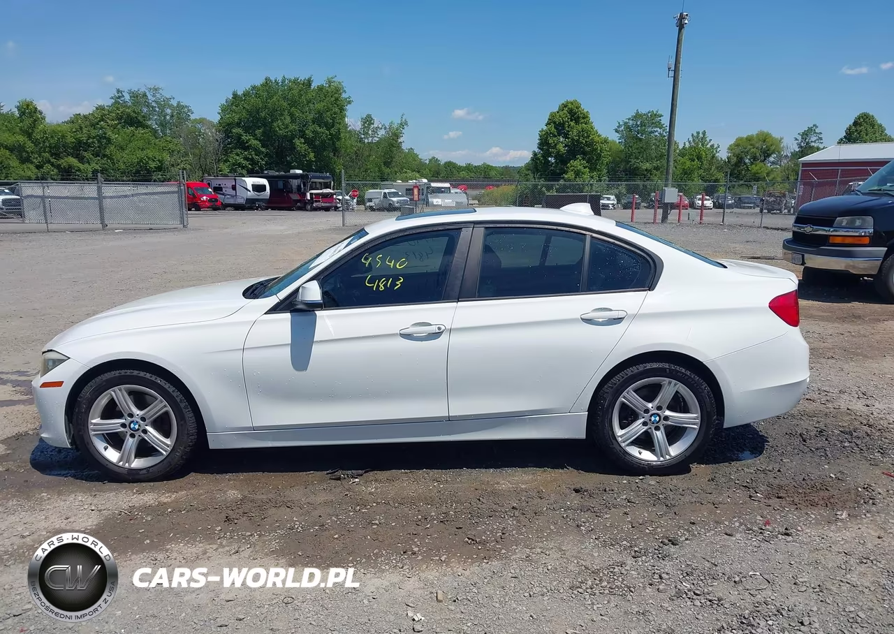 2015 BMW 328I xDrive VIN:WBA3B3G54FNT17301 - 14